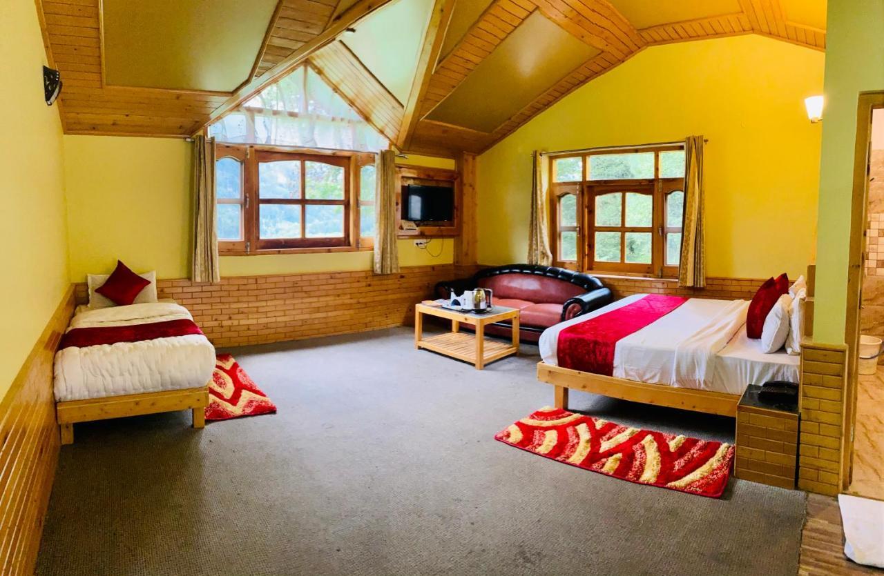 Holywood Classic-river View Hotel 4*