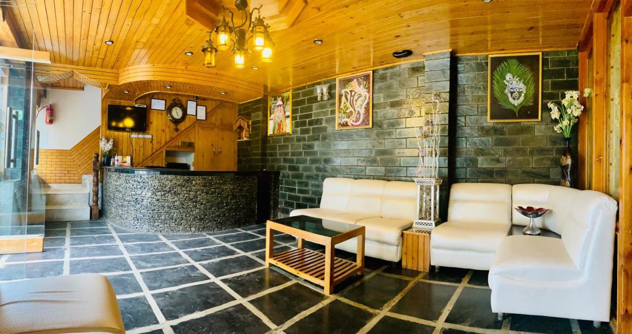 Holywood Classic-river View Hotel 4*