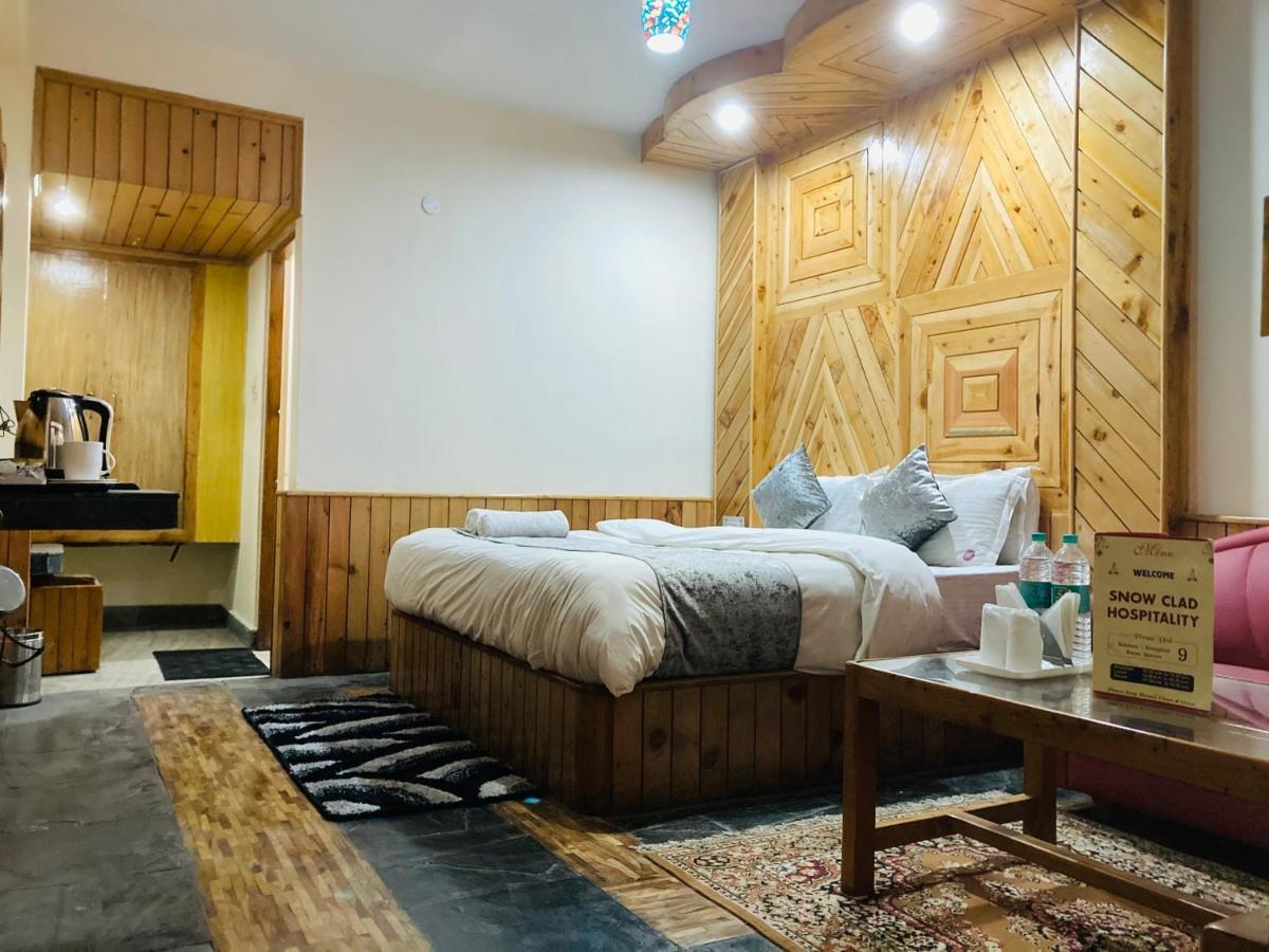 Hotel Holywood Classic-river View 4*